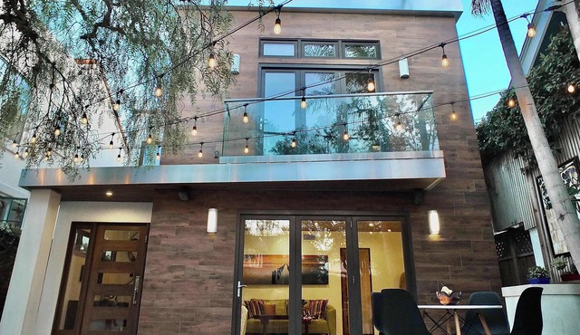 Beachside Sanctuary – Lovely 3 BDR Steps to Ocean!