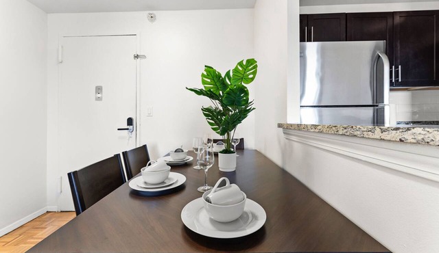Beautiful 2bd/1.5ba Next to BU 74c3