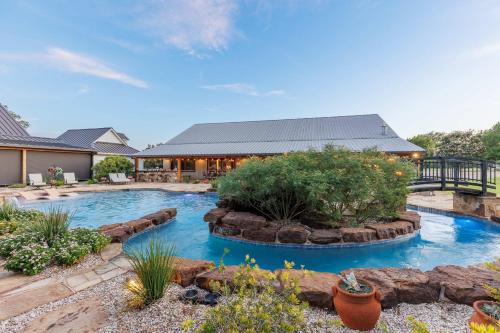 Bent Oak Highland Ranch and Concierge Services