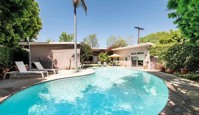 Bixby Beauty 50s Mod - Pool and Parking
