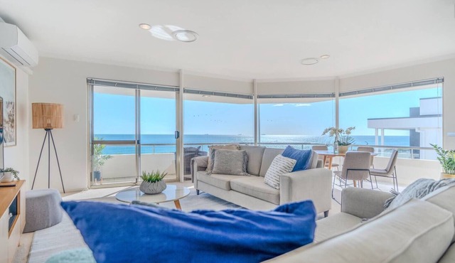 Breathtaking Beachside Sunsets in Cottesloe