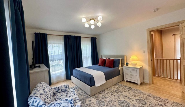 Cadillac Point NEW Downtown Bar Harbor-Near Acadia -4 bedroom,8 people,free park