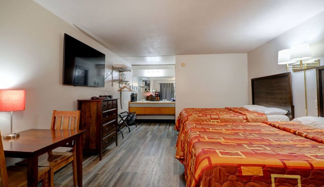Canaan Motel