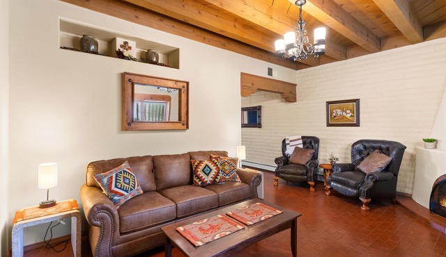Casa de Kokopelli - Get a sense of the "New Mexico True" feel!n