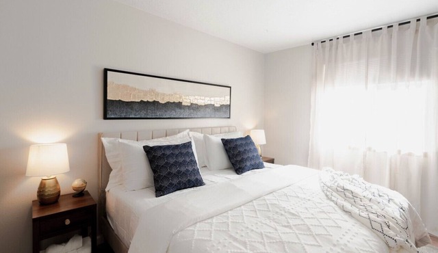 Casa del Encanto · 4/BR,Sleeps 12,Foosball & Grill