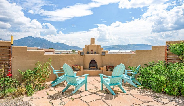 Casa del Sol Naciente - Hot Tub, Huge Views, Patio
