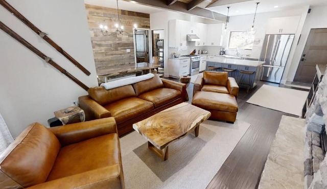 Chalet Genepi - Taos Ski Valley - Fireplace - Mountain Views - Hot Tub - Washer/