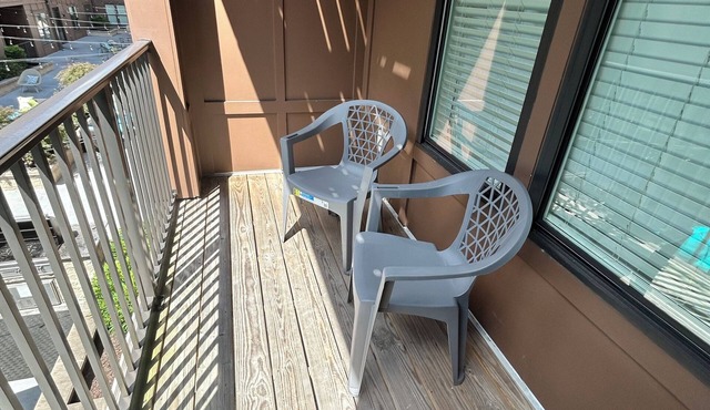 Comfy Downtown Oasis w/Patio, mins to VCU