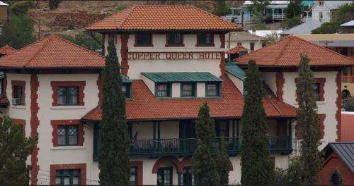 Copper Queen Hotel in Bisbee