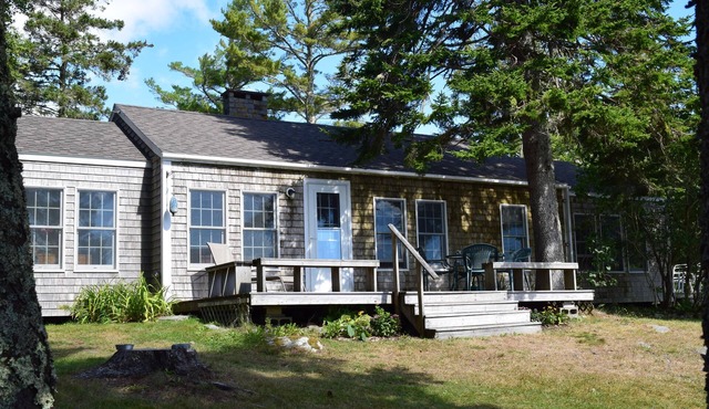 Cottage on the Maine coast with stunning views and 245 ft of sandy waterfront
