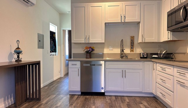 Cozy 1-bedroom house in pleasant San Marcos with AC