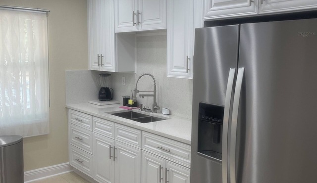Cozy 1-br apartment with WiFi, W/D in beautiful Tampa and perfect for long stays