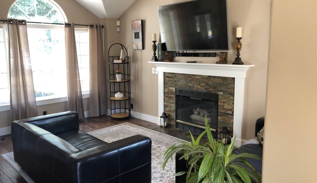 Cozy 3BR Home in Beaverton - Near Nike - Pet-Friendly