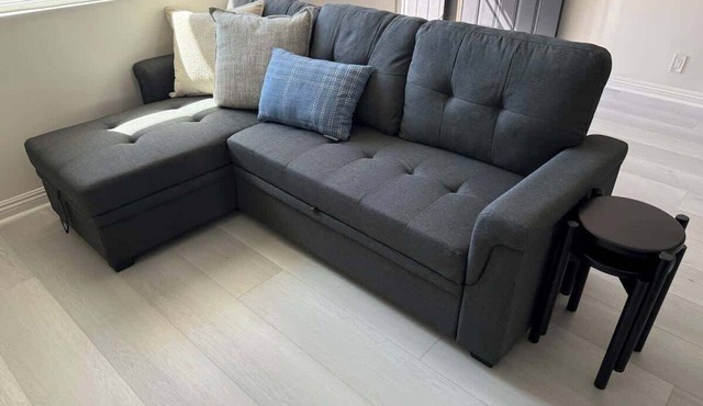 Cozy Home Centrally Located!