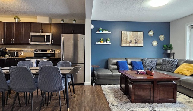 Cozy King Bed &Breakfast 4beds *AC* near Winsport