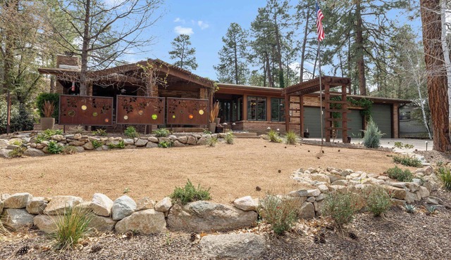 Cozy Prescott Retreat Near Downtown & Pines