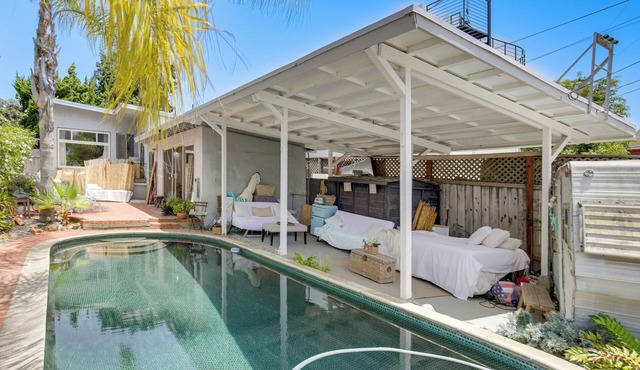 Cozy Studio w/Patio & Shared Pool in La Jolla!