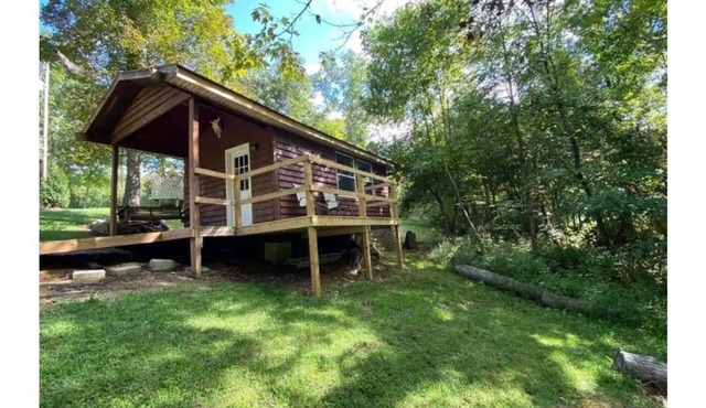 Creekside Tiny Home Getaway