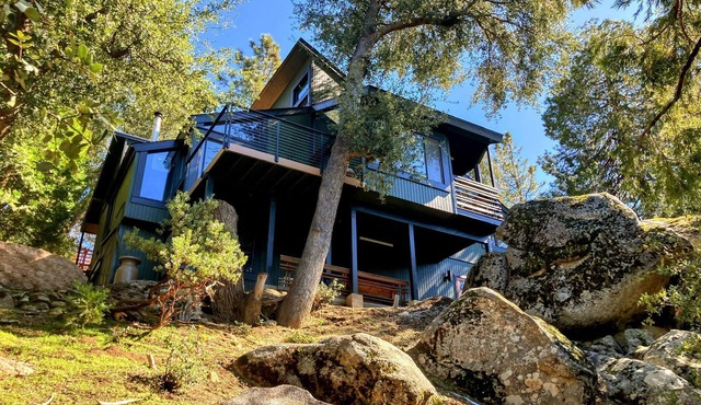 Crestviewhaus: Idyllwild Cabin Retreat, stunning views 3BDRM+Loft Central Air