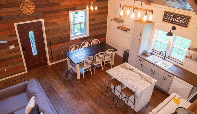 Current River Mark Twain Forest Farmhouse Barndominium Located in the Ozarks in Doniphan