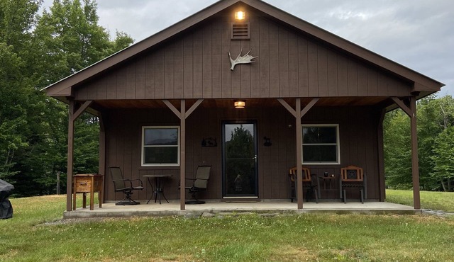 Direct ATV 2-Bdrm cabin. Near Back Lake & near snowmobile trailhead