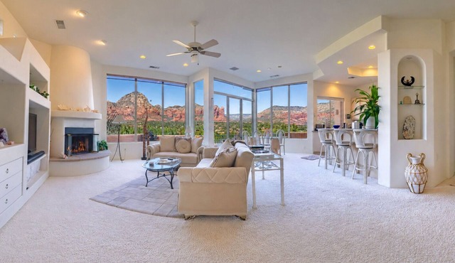 Discount 20% July/Aug Star Villa on Vortex Land+ Red Rock Views + Stunning Deck!