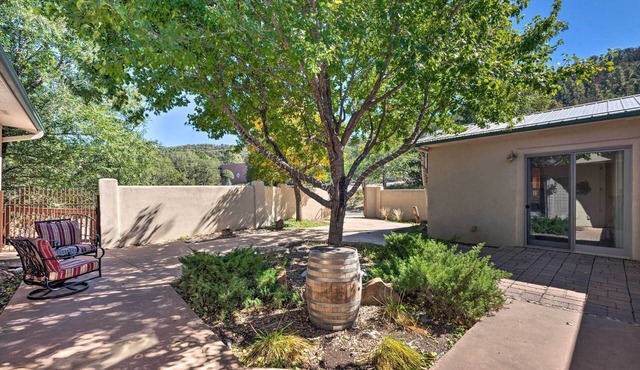 'Doc's Retreat' in Ruidoso Downs w/Mtn Views
