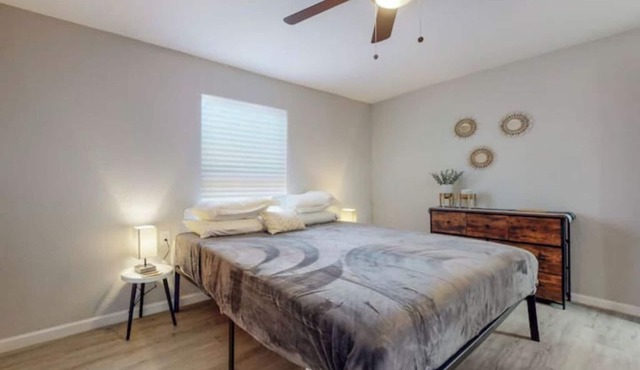 ⟫Dog Run & Courtyard 2 Bedroom Apt w/King Bed W&D