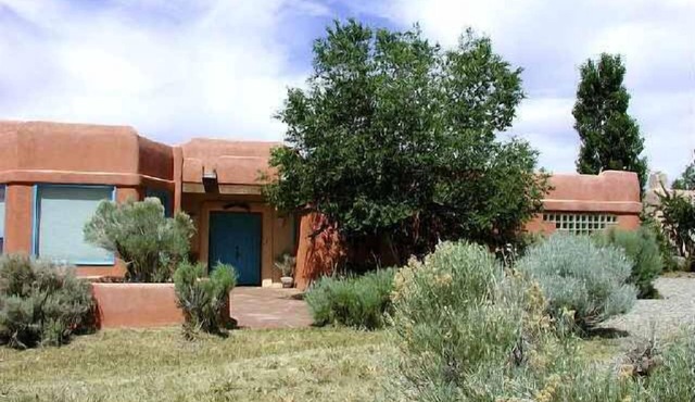 Dreamcatcher - mountain views fireplace hot tub wi-fi Clubhouse pool/tennis