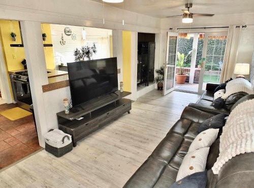 Eastside Garden Hideaway For 4 Perfect Location for World Cup Attendees