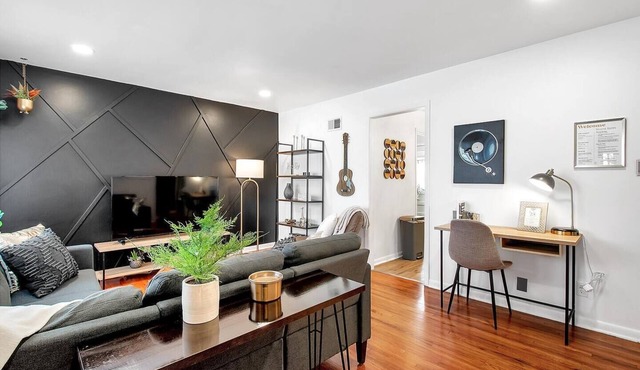 Eclectic Escape - Cute and Cozy - King!