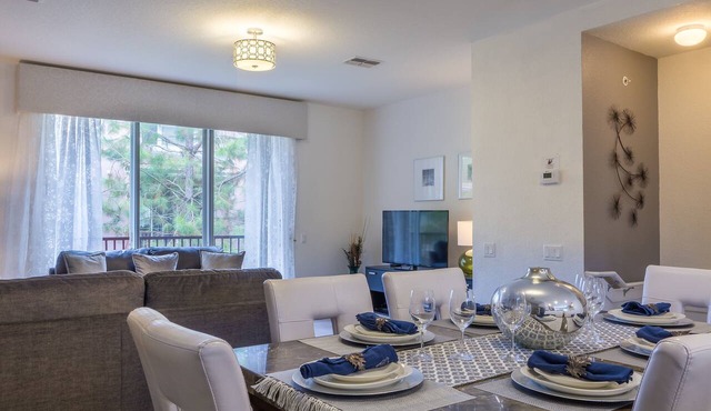 Elegant 3 Bdr 3.5 Bath Townhome At Vista Cay Resort fully equipped