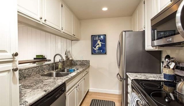 Endless Summer - Remodeled Condo on Beach at North Coast Village, Oceanside, CA