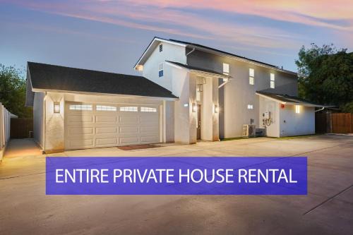Entire Private House with Garage, Gated Yard, King Bed House,3 Bedrooms 3 Bathrooms, Available Now