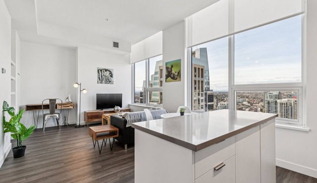 Executive 1-Bedroom Apartment in Calgary | BLVD Beltline Building