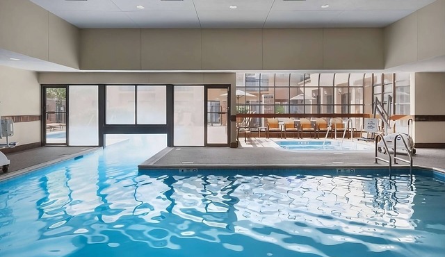 Experience Soothing Moments & Luxury, Stress-Free Vacation! in Middletown