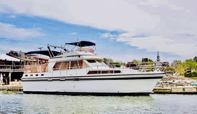 Experience the Magic of Sleeping Your Own Private Yacht in Damariscotta, Maine