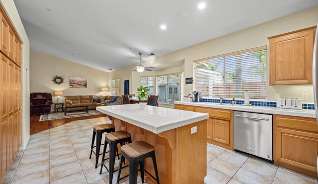 Explore Ramona's Vineyards: Tranquil Home w/Yard