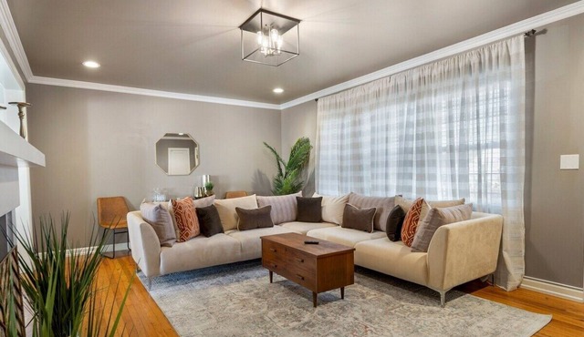 Extraordinary EXPO! 4bed/2bath-Fabulousness