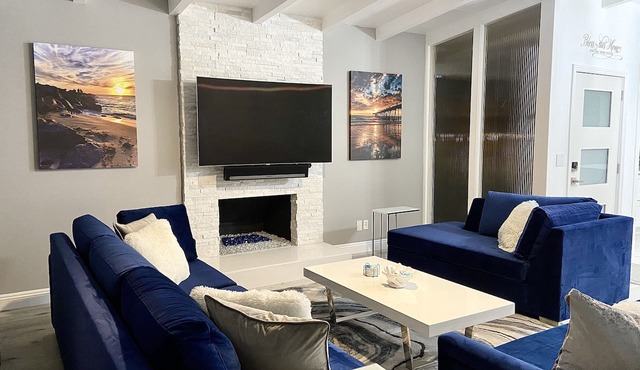 Extremely Luxurious Beach Getaway - 2blks to beach