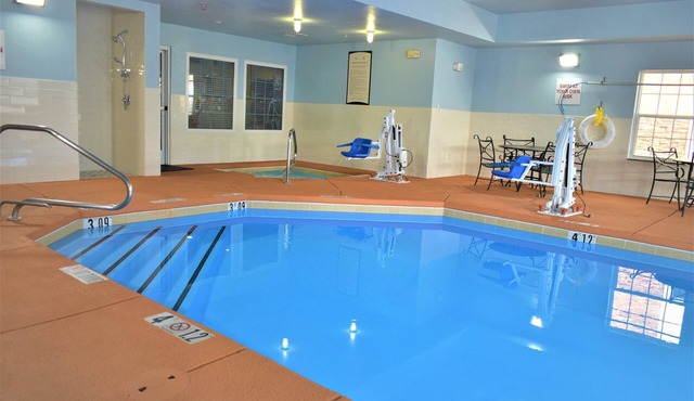Free Daily Breakfast, Pool + Hot Tub Access