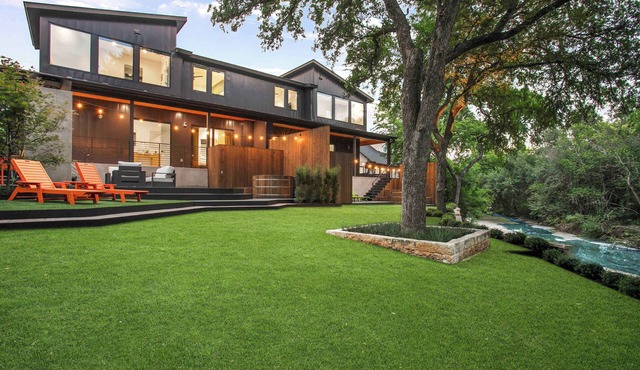 Full Duplex ATX Modern Creekside Retreat + Hot Tub