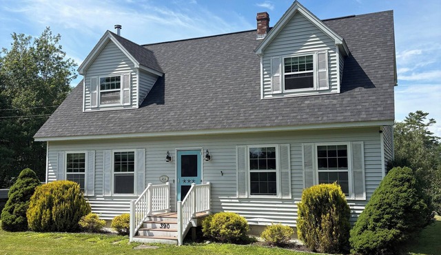 Gather in Castine - 4BR Retreat w/Fire pit and Big Outdoor Space
