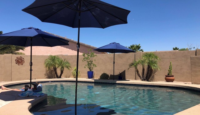 Golf, private pool and spa. King-size beds, golf cart. Book for 2026 and 2027.