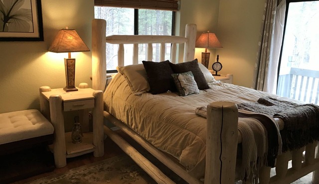 Grand Canyon Loft/Suite at Historic Wrigley Ranch-Horseback Ride-Target Shoot!