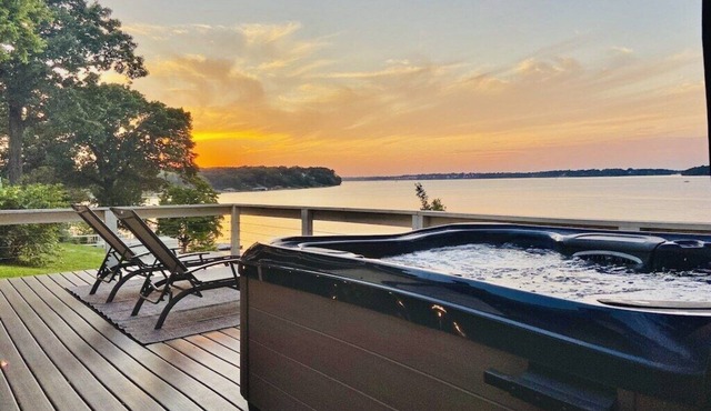 Grand Lakefront Oasis Hot Tub Dock UTV Trails