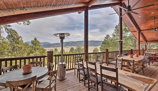 Grand Mountain Retreat in Angel Fire w/Game Room!