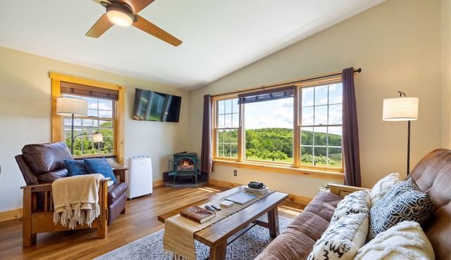 Guest House at Winterport Evergreen Farm