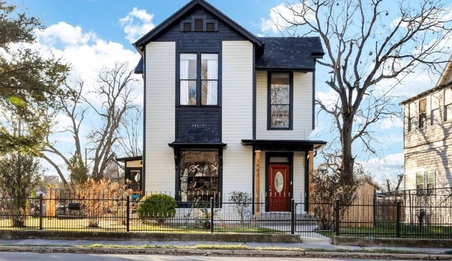 Hackberry Historic Haven