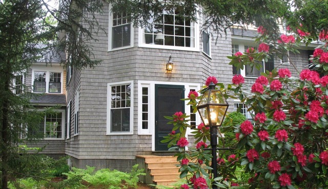 Harbourside Inn